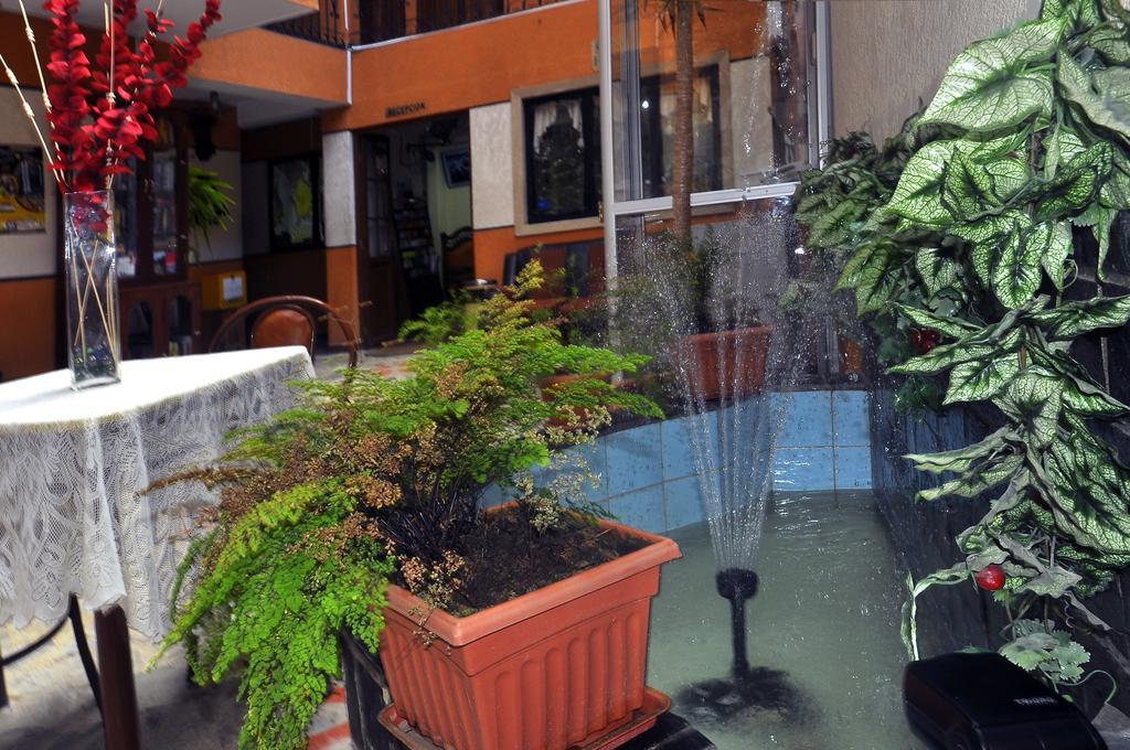 Hotel Fuentes La Paz Buitenkant foto
